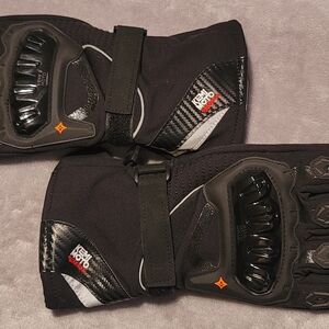 Kemimoto Black Motorcycle Gloves Size Medium NWOT